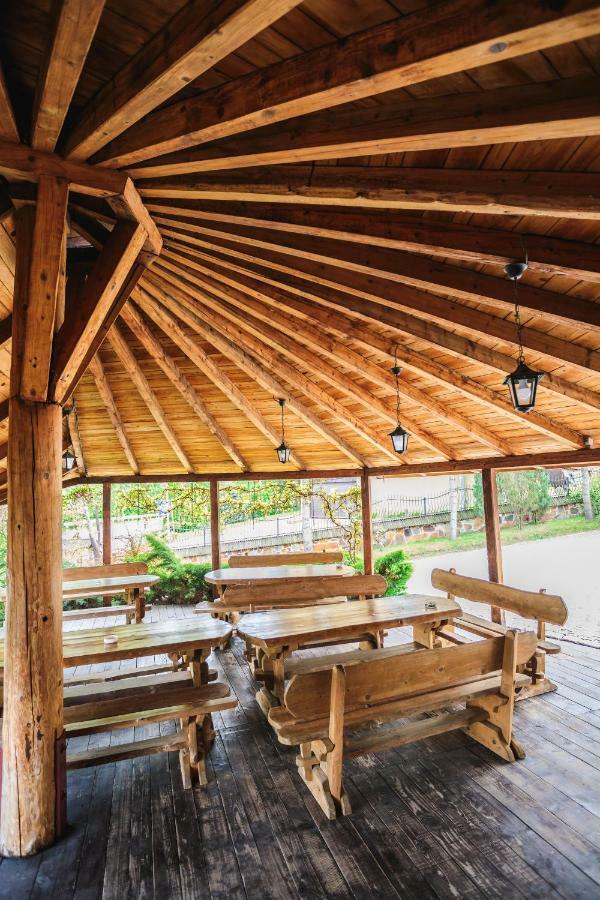 Bed and Breakfast Osrodek Wypoczynkowy Tarnica Солина Экстерьер фото
